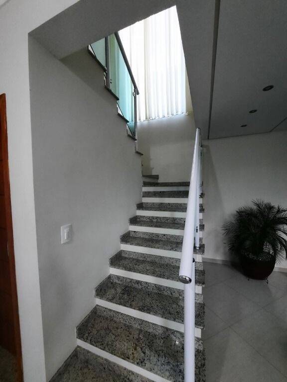 Sobrado à venda com 3 quartos, 212m² - Foto 13