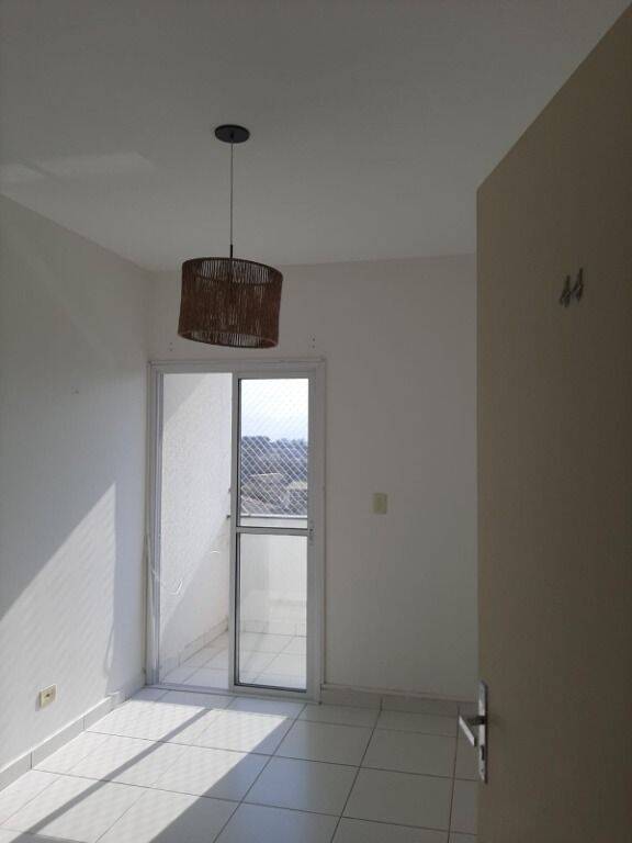 Apartamento à venda com 2 quartos, 51m² - Foto 6