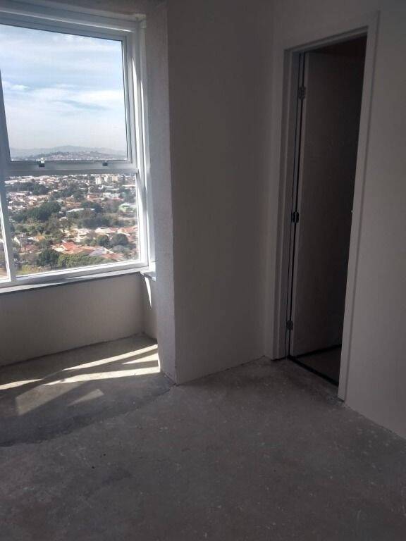 Apartamento à venda com 3 quartos, 148m² - Foto 8