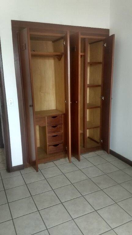 Apartamento à venda com 3 quartos, 111m² - Foto 13