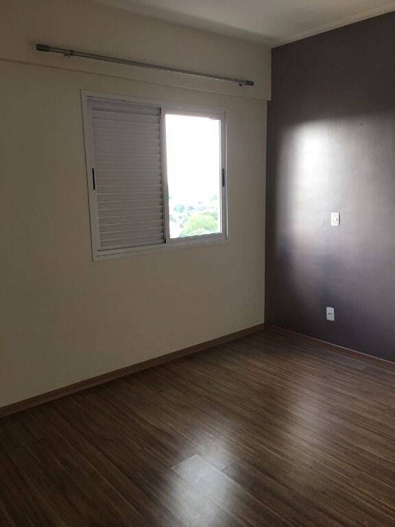 Apartamento, 3 quartos, 100 m² - Foto 4