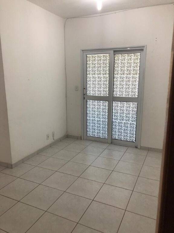 Apartamento à venda com 2 quartos, 57m² - Foto 4