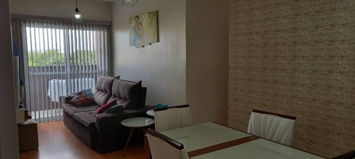 Apartamento à venda com 3 quartos, 75m² - Foto 2