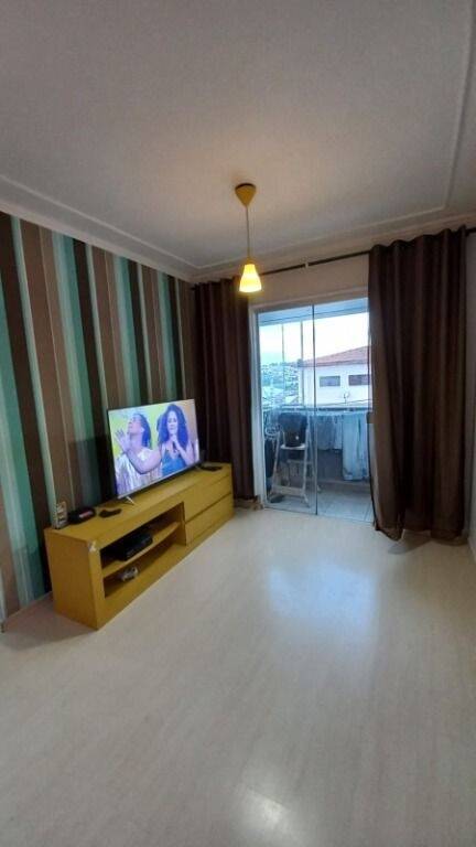 Apartamento à venda com 2 quartos, 55m² - Foto 3