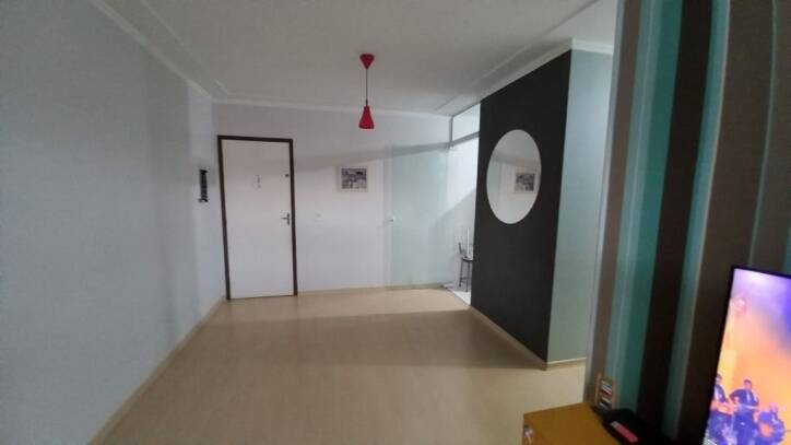 Apartamento à venda com 2 quartos, 55m² - Foto 4