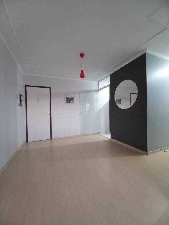 Apartamento à venda com 2 quartos, 55m² - Foto 5