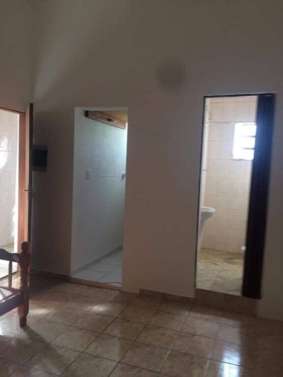 Casa à venda com 3 quartos, 100m² - Foto 5