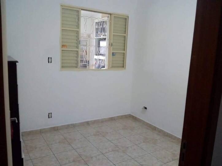 Casa à venda com 3 quartos, 100m² - Foto 22