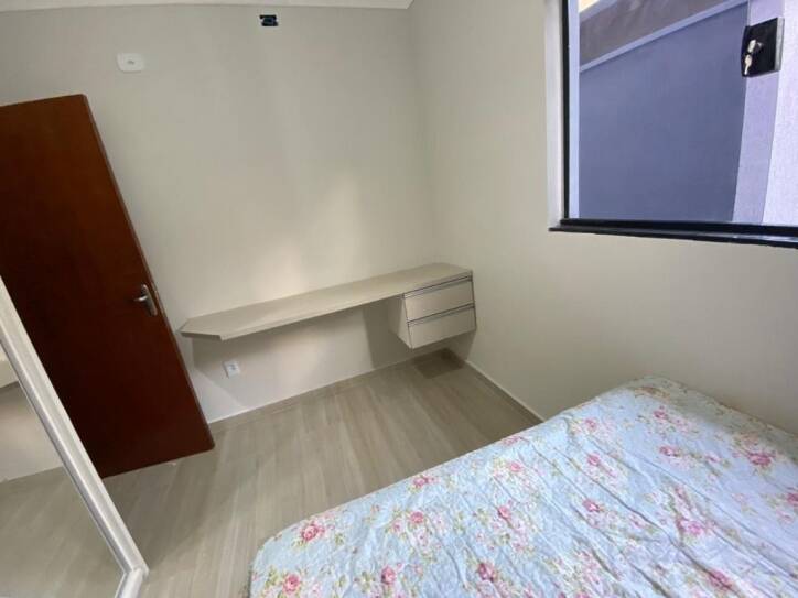 Casa à venda com 2 quartos, 90m² - Foto 12