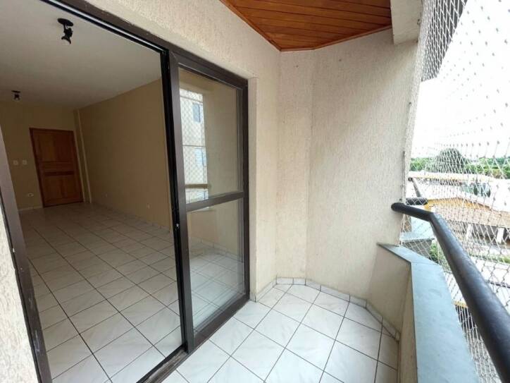 Apartamento à venda com 2 quartos, 73m² - Foto 4