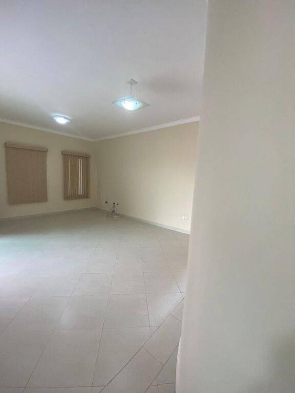 Casa à venda com 3 quartos, 250m² - Foto 5