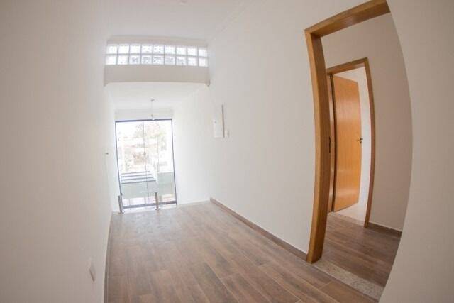 Sobrado à venda com 3 quartos, 178m² - Foto 9