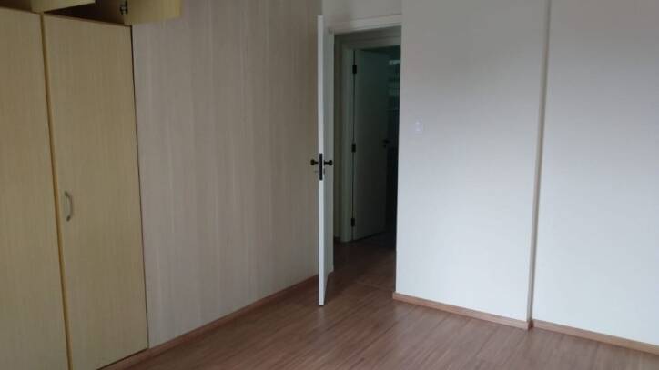 Apartamento à venda com 3 quartos, 101m² - Foto 10