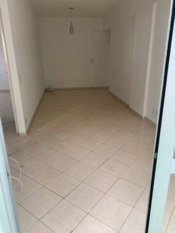 Apartamento à venda com 2 quartos, 71m² - Foto 5