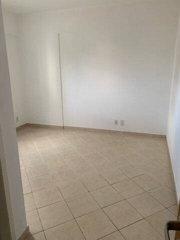 Apartamento à venda com 2 quartos, 71m² - Foto 9