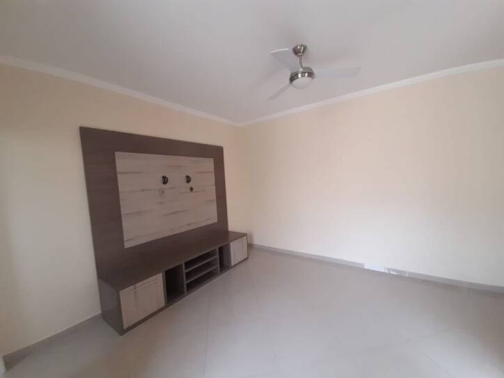 Apartamento à venda com 2 quartos, 60m² - Foto 2