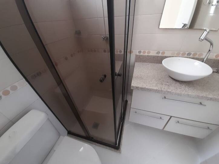 Apartamento à venda com 2 quartos, 60m² - Foto 14