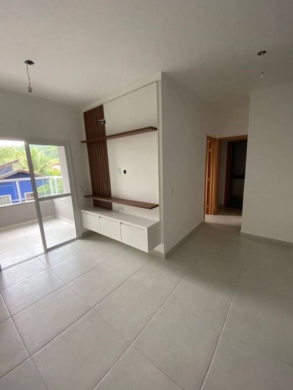 Apartamento à venda com 2 quartos, 68m² - Foto 1