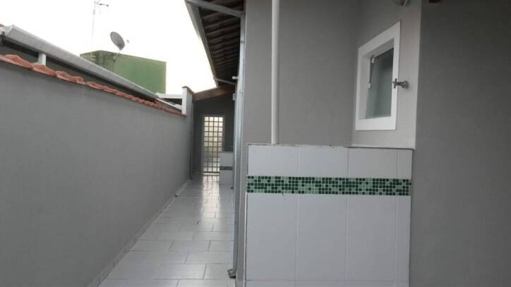 Casa à venda com 2 quartos, 175m² - Foto 4