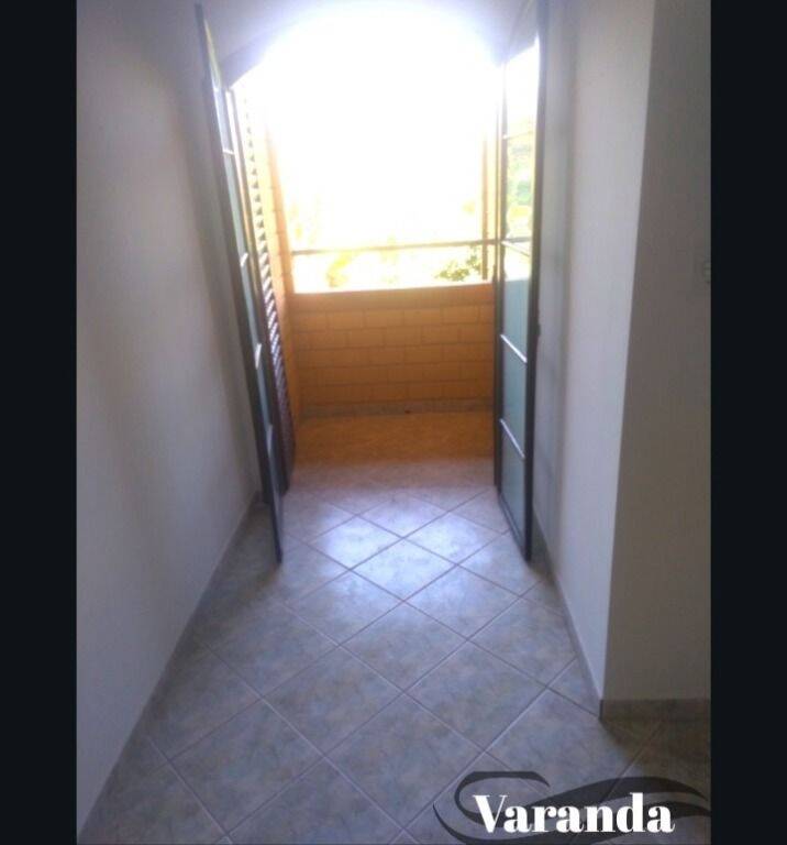 Apartamento para alugar com 2 quartos, 60m² - Foto 2