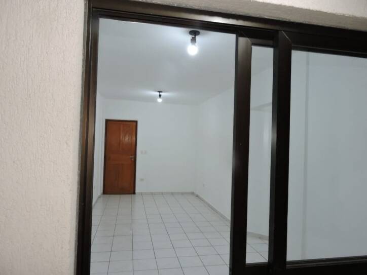 Apartamento à venda com 2 quartos, 73m² - Foto 12