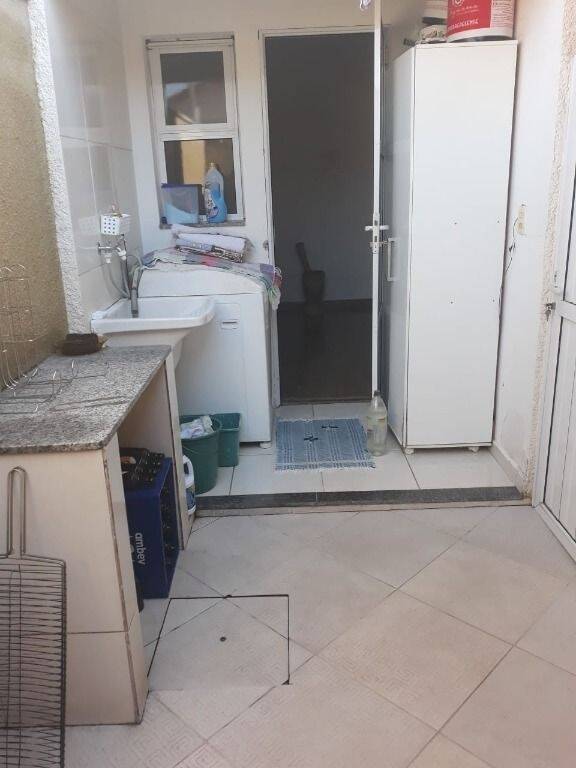 Casa à venda com 3 quartos, 107m² - Foto 13