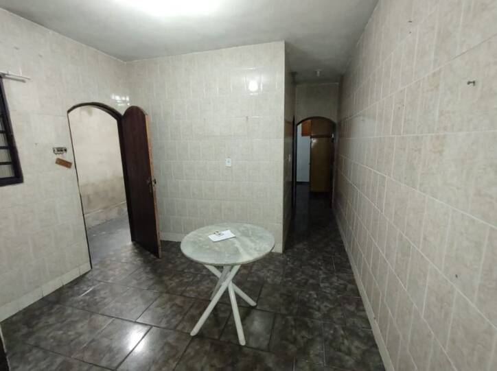 Casa à venda com 2 quartos, 125m² - Foto 5