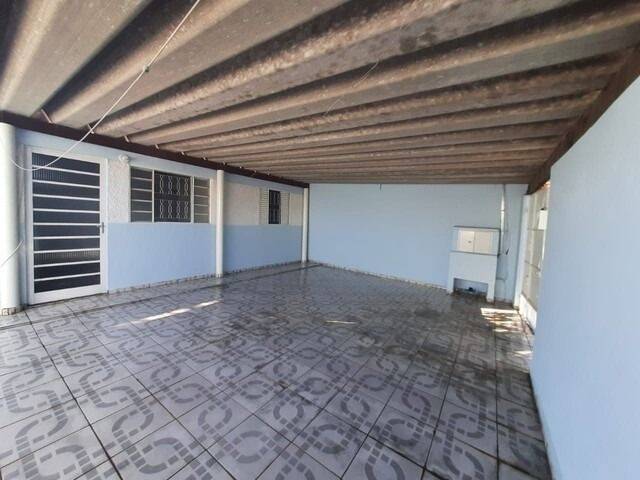 Casa à venda com 3 quartos, 160m² - Foto 3