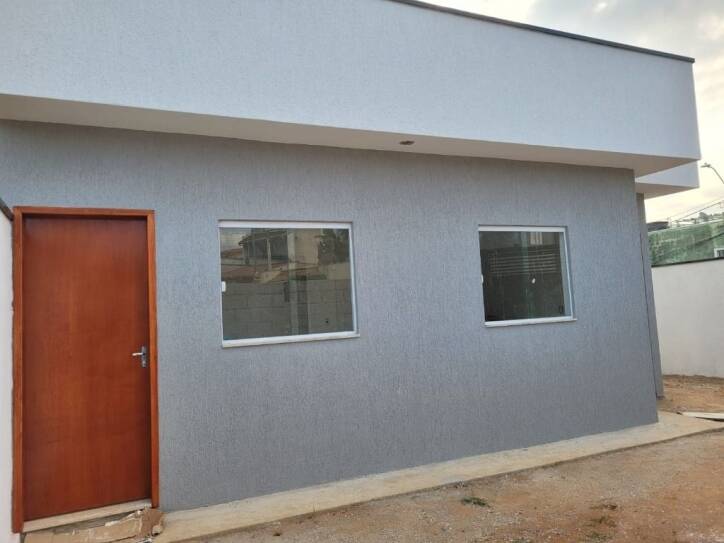 Casa à venda com 2 quartos, 63m² - Foto 9