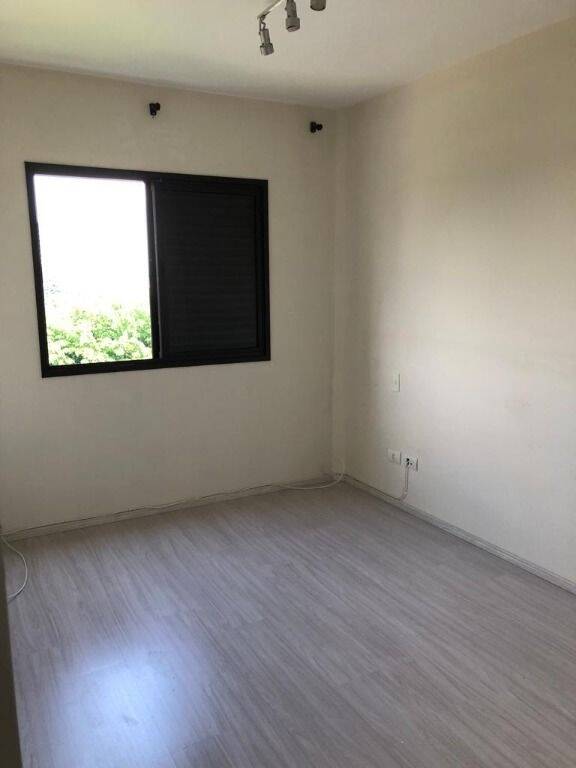 Apartamento à venda com 2 quartos, 74m² - Foto 10