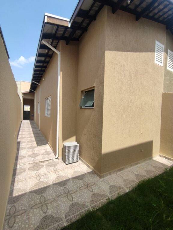 Casa à venda com 3 quartos, 150m² - Foto 3