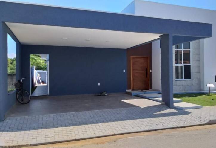 Casa à venda com 3 quartos, 300m² - Foto 1