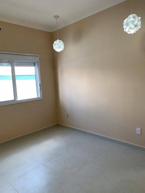 Casa à venda com 3 quartos, 300m² - Foto 12