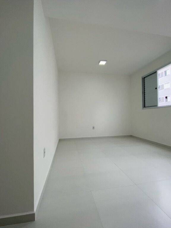 Apartamento à venda com 1 quarto, 44m² - Foto 7