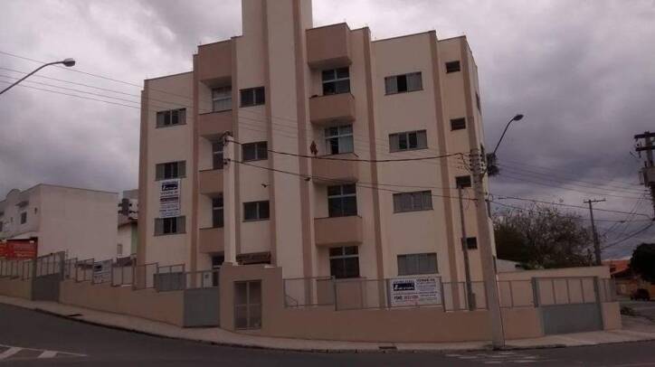 Apartamento à venda com 2 quartos, 60m² - Foto 1