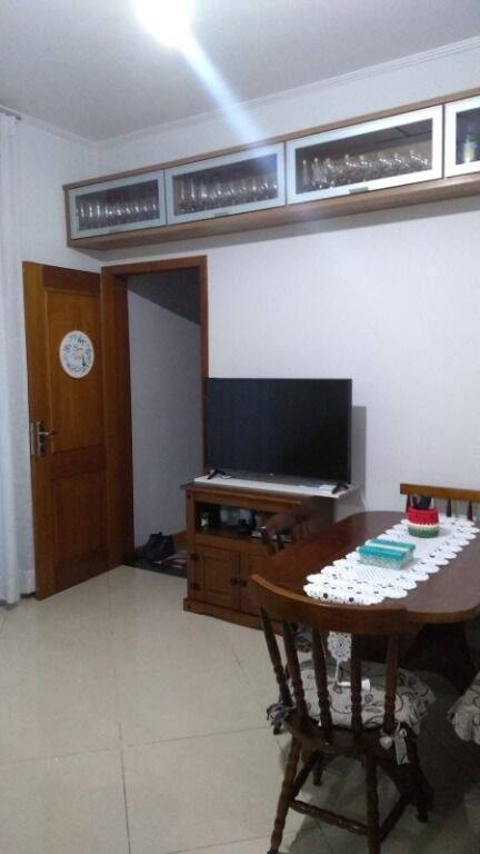 Apartamento à venda com 2 quartos, 60m² - Foto 5