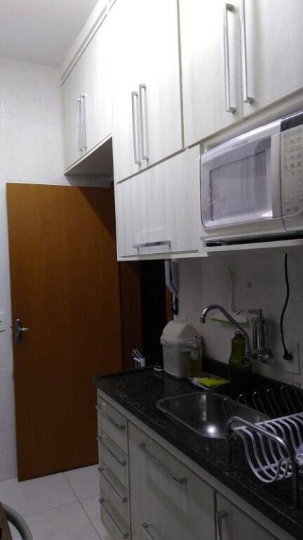 Apartamento à venda com 2 quartos, 60m² - Foto 10