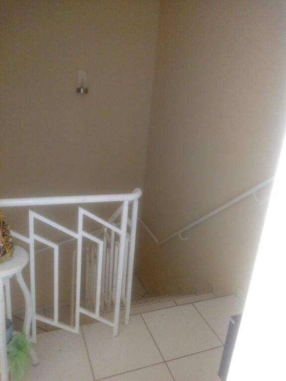 Sobrado à venda com 3 quartos, 98m² - Foto 12