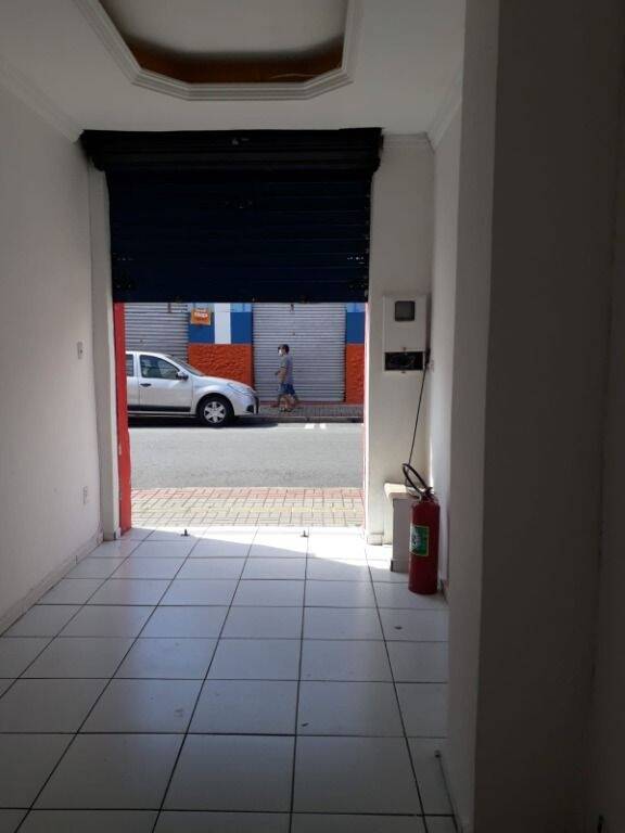 Loja-Salão para alugar, 69m² - Foto 1