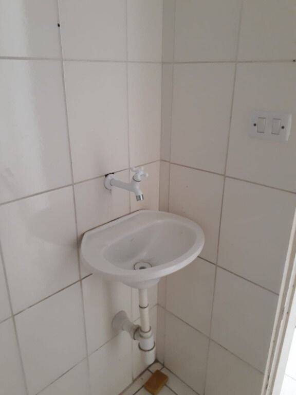 Loja-Salão para alugar, 69m² - Foto 16