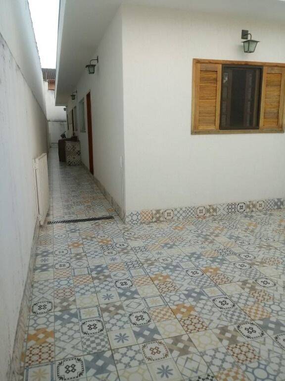 Casa à venda com 2 quartos, 63m² - Foto 5