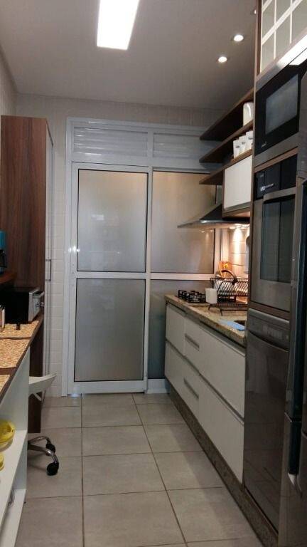 Apartamento à venda com 3 quartos, 130m² - Foto 31