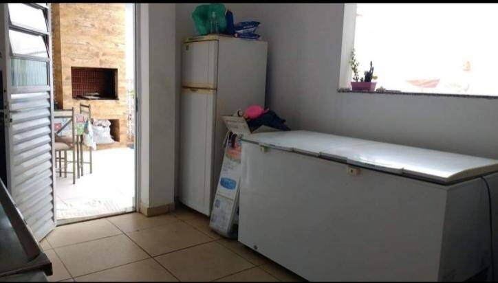 Sobrado à venda com 4 quartos, 221m² - Foto 14