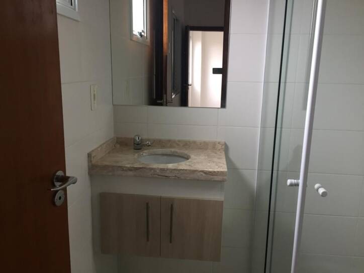 Apartamento à venda com 2 quartos, 70m² - Foto 9