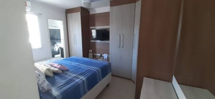 Apartamento à venda com 3 quartos, 76m² - Foto 2