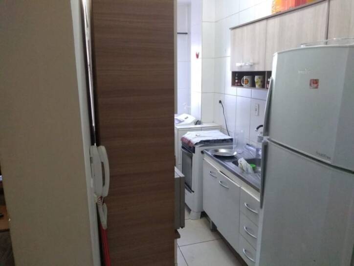 Apartamento à venda com 2 quartos, 55m² - Foto 11