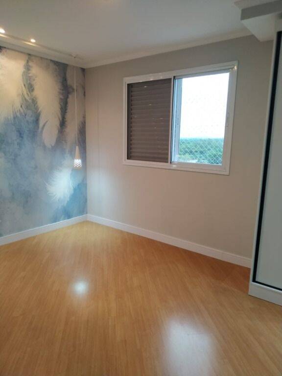 Apartamento à venda com 3 quartos, 111m² - Foto 3