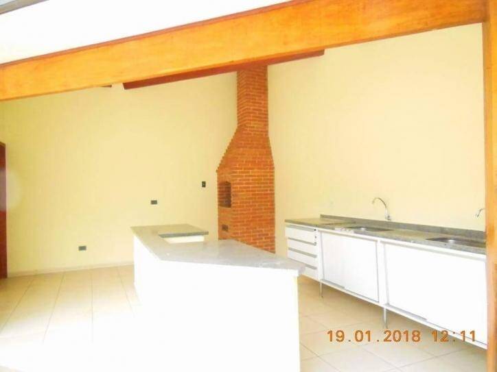 Casa à venda com 3 quartos, 400m² - Foto 17