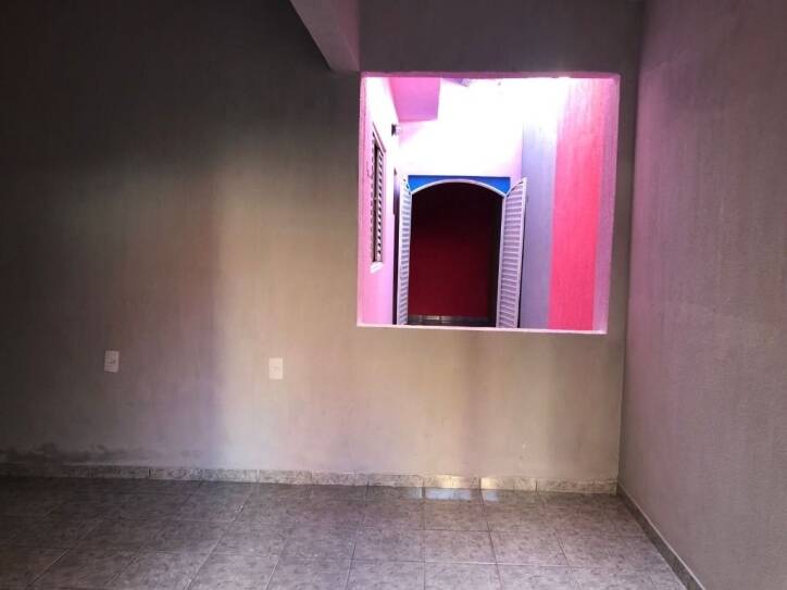 Casa à venda com 2 quartos, 250m² - Foto 8