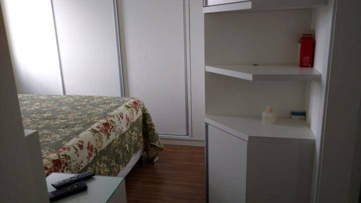 Apartamento à venda com 3 quartos, 73m² - Foto 5